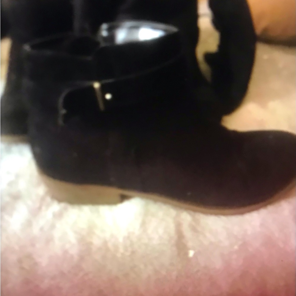 Women boots knee high to ankle boots size 7 in suede